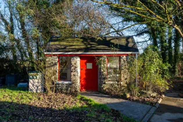 Photo of The Old Coach House, Ballyduff Kildangan, Durrow, Tullamore, Co. Offaly, R35X252