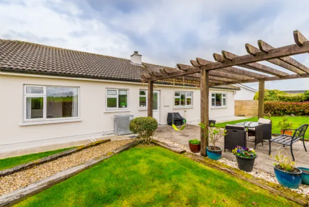 Photo of 15 Hawthorn Drive, Roscommon, Co. Roscommon, F42 HY06