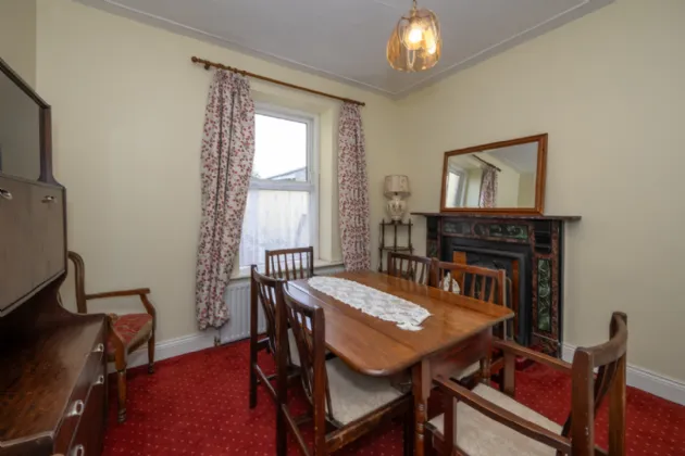 Photo of Sunmount, 11 Aldergrove, Highfield West, Cork, T12 Y3X6