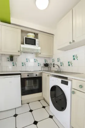 Photo of 9 Bolton Square, Dominick Street Lower, Dublin 1, D01 A447