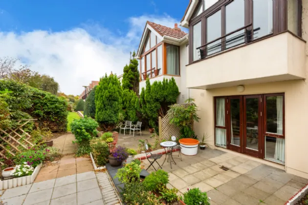 Photo of 7 The Hedgerows, Foxrock, Dublin 18, D18 X8H2