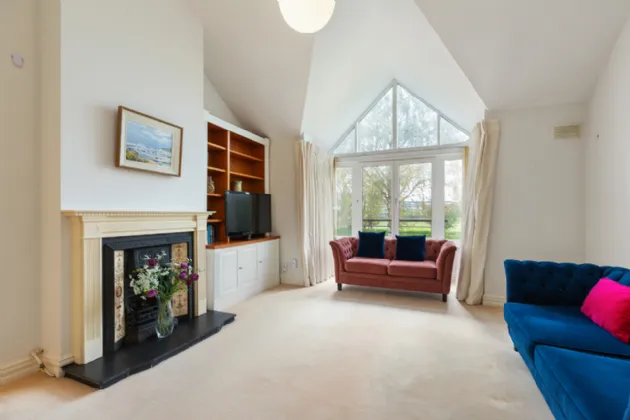 Photo of 7 The Hedgerows, Foxrock, Dublin 18, D18 X8H2
