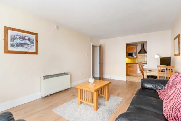 Photo of 127 Adelaide Square, Whitefriar Street, Dublin 8, D08 E2W2