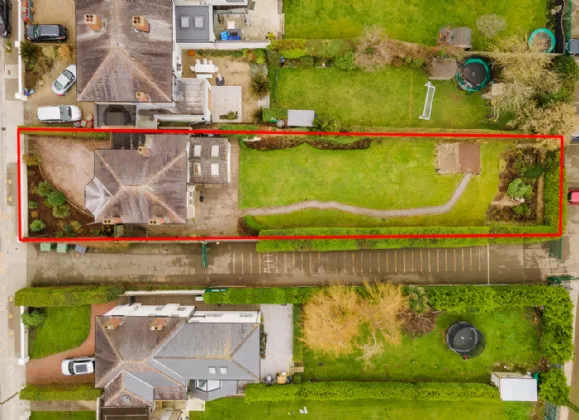 Photo of 24 Seafield Avenue, Clontarf, Dublin 3, D03 YC66