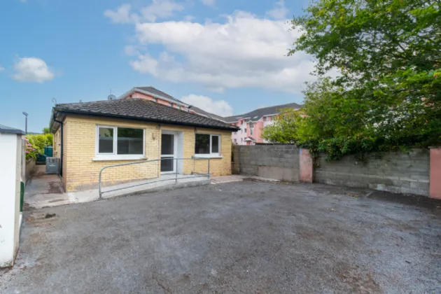 Photo of Coastguard Station, O'Briens Place, Youghal, Co Cork, P36HN20