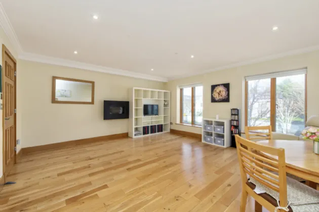 Photo of 14 Fawn Lodge, Castleknock, Dublin 15, D15 NH73