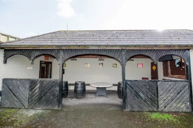 Photo of Cleeres Licensed Premises, The Square, Gowran, Co. Kilkenny, R95 R761