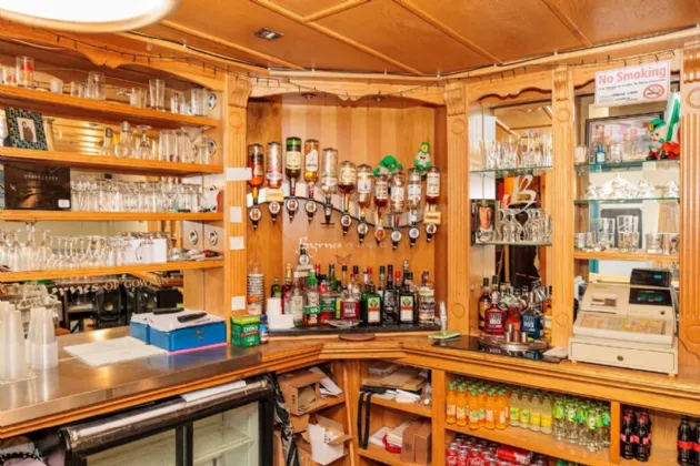 Photo of Cleeres Licensed Premises, The Square, Gowran, Co. Kilkenny, R95 R761