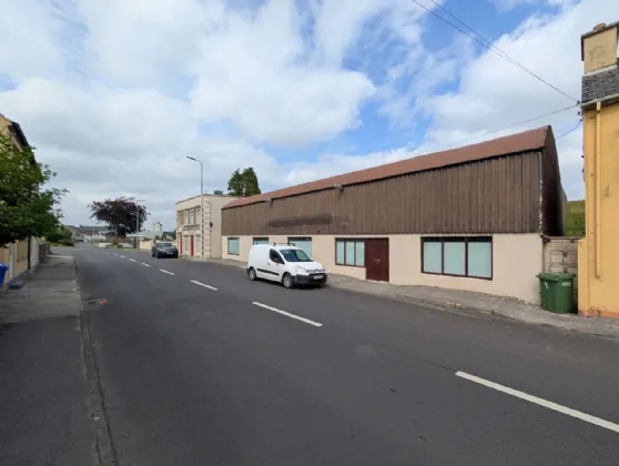 Photo of O'Haras Carpets, Park Road, Swinford, Co Mayo, F12N725