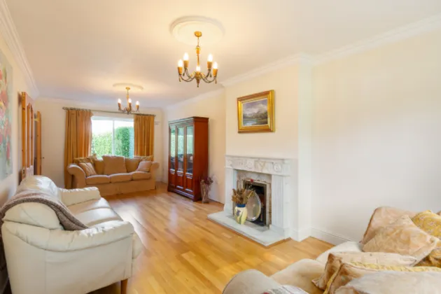 Photo of 38 Marlfield, Cabinteely, Dublin 18, D18K7W2