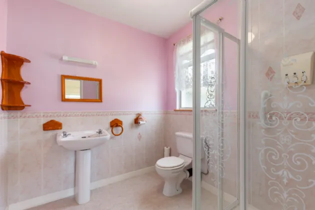 Photo of 1 Beechfield Close, Walkinstown, Dublin 12, D12 CD78