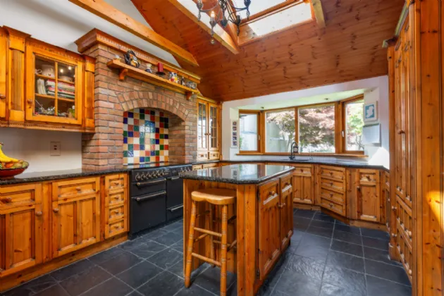 Photo of 237 Lower Kilmacud Road, Kilmacud, Dublin 14, D14 E220