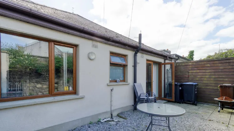 Photo of 1 Pearse Street, Mountmellick, Co. Laois, R32 YW21