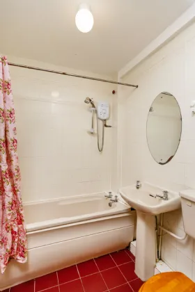 Photo of 4B Oakwood Apartments, The Glen, Watermill Road, Dublin 5, D05A6F9