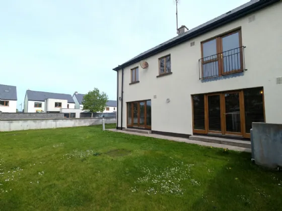 Photo of 1 Pairc Na Fia, Newport Road, Westport, Co Mayo, F28 A392