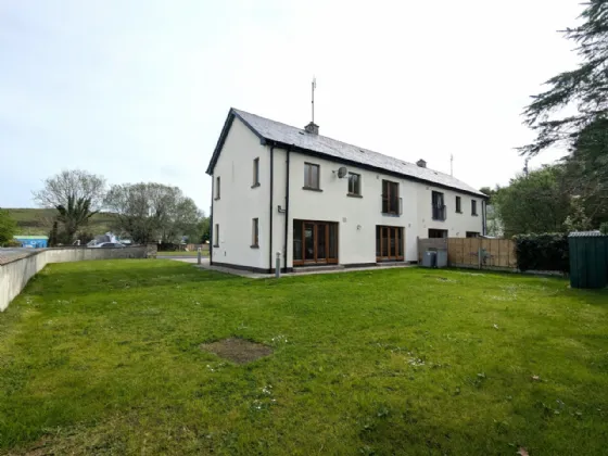 Photo of 1 Pairc Na Fia, Newport Road, Westport, Co Mayo, F28 A392