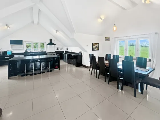 Photo of Mill Road, Newtown, Nenagh, Co. Tipperary, E45 VY40