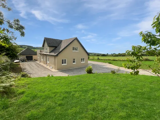 Photo of Mill Road, Newtown, Nenagh, Co. Tipperary, E45 VY40