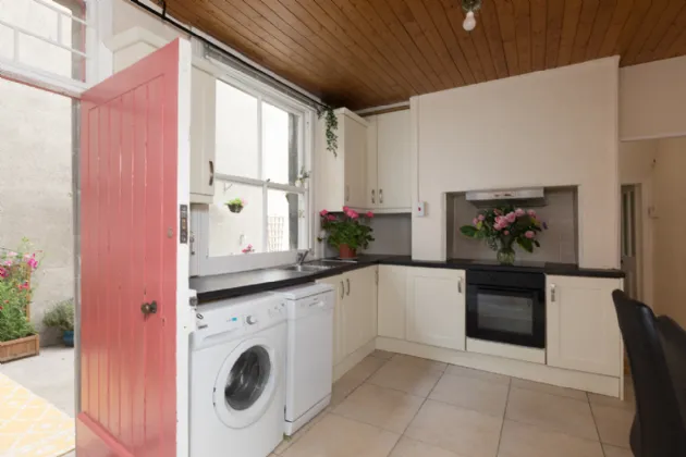 Photo of Ardagh House, 4 Lindsay Road, Glasnevin, Dublin 9, D09 K2T9