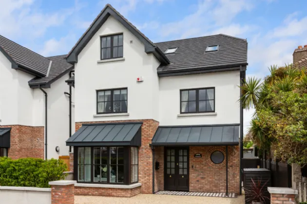 Photo of Amberwood, Owendore Avenue, Rathfarnham, Dublin 14, D14Y2P4