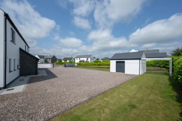 Photo of 11 Earls Well, Waterfall, Co Cork, T12T6DF