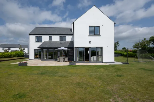 Photo of 11 Earls Well, Waterfall, Co Cork, T12T6DF