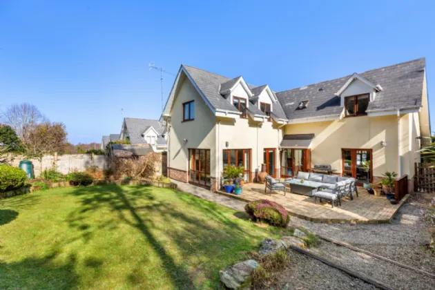 Photo of 21 Brehon's Chair, Kellystown Road, Rathfarnham, Dublin 16, D16 RX02