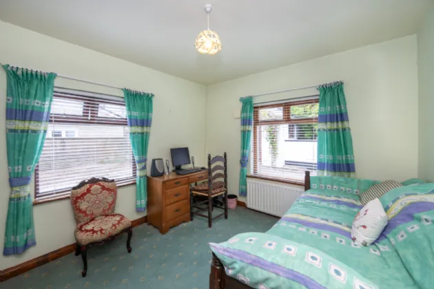 Photo of Bronx Hill, Curraghbeg, Ovens, Co Cork, P31C526