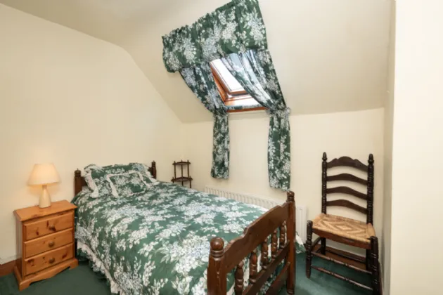 Photo of Bronx Hill, Curraghbeg, Ovens, Co Cork, P31C526