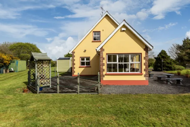 Photo of Tiraru, Ballynellard, Blackwater, Co Wexford, Y21WP99