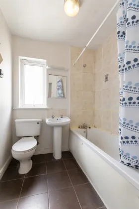 Photo of 33 Beechfield Drive, Castaheany, Clonee, Dublin 15, D15 Y4C0