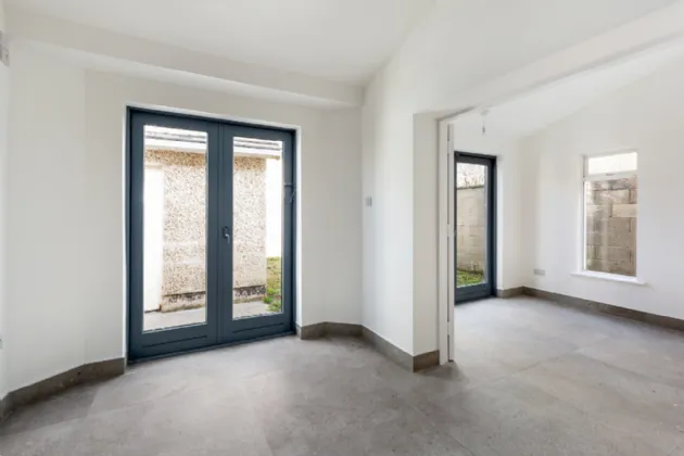 Photo of 49 Castlefield Court, Clonsilla, Dublin 15, D15 Y1XN