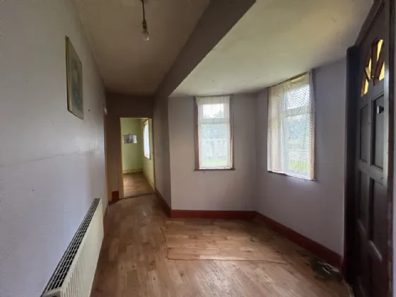 Photo of 5 Synone,, Boherlahan,, Cashel,, Co. Tipperary, E25 KV63