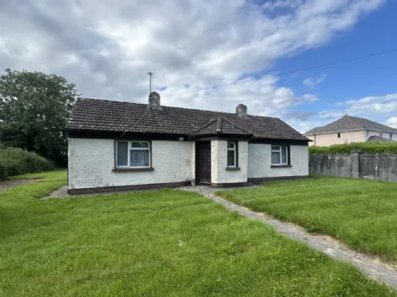 Photo of 5 Synone,, Boherlahan,, Cashel,, Co. Tipperary, E25 KV63