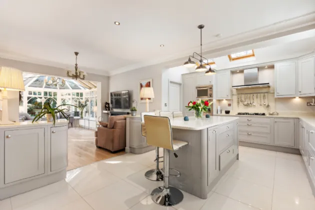 Photo of 6 Brehon's Chair, Kellystown Road, Rathfarnham, Dublin 16, D16 W0H6