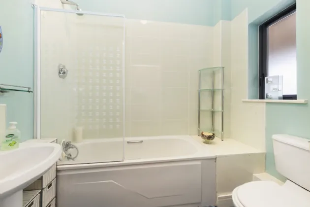 Photo of 32 Marlfield Mall, Kiltipper, Dublin 24, D24 YT57