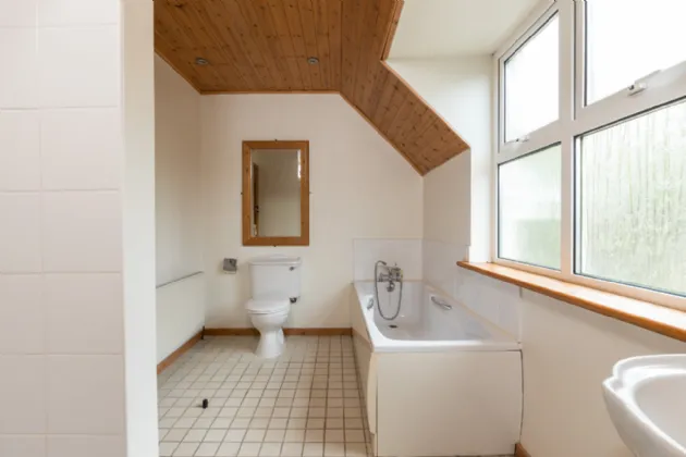 Photo of Birdie Cottage, Ballyvaldon, Blackwater, Enniscorthy, Co. Wexford, Y21 XD89