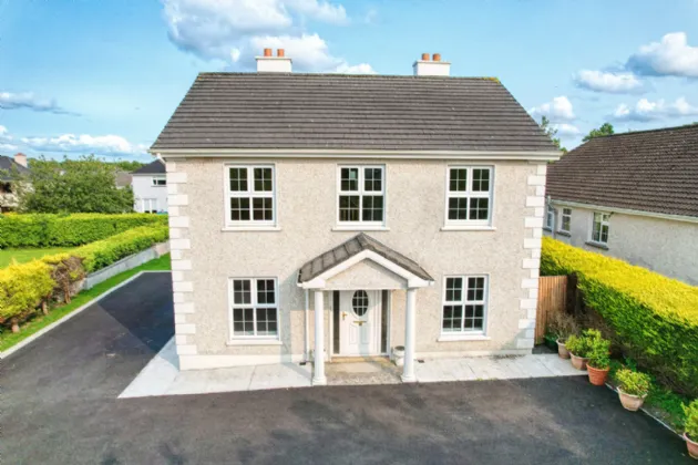 Photo of 19 Foynes Court, Drumlish Road, Longford, N39 K8W6
