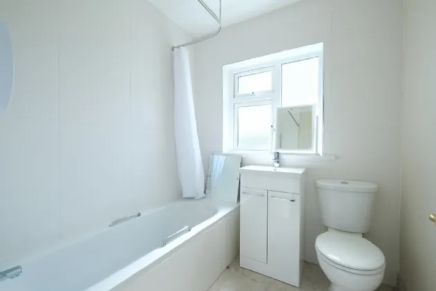 Photo of 19 Foynes Court, Drumlish Road, Longford, N39 K8W6