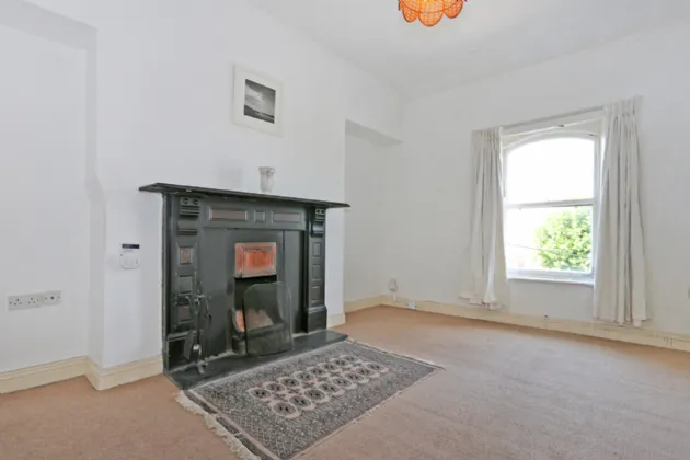 Photo of 1-5 New Wellington Terrace, O'Connell Avenue, Limerick