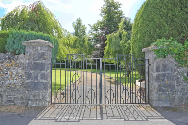 Photo of Ardkeen, Golf Links Road, Castletroy, Limerick, V94 TF9P