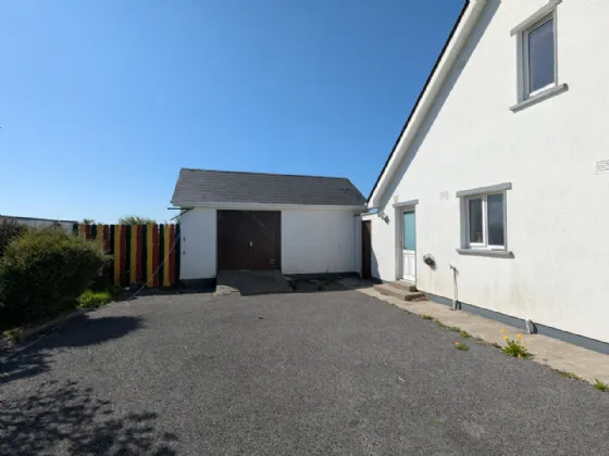 Photo of Slaugar Hill, Westport, Co Mayo, F28 XY49