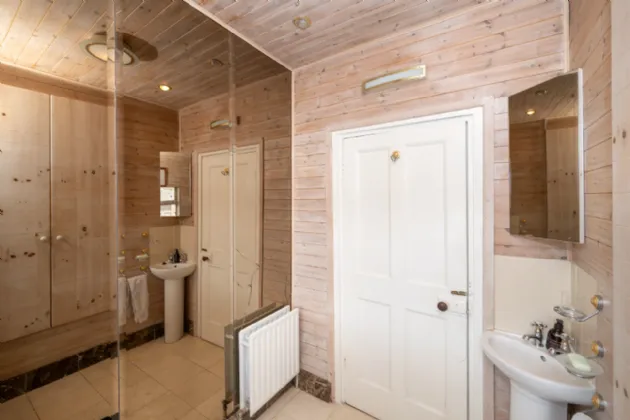 Photo of Fingall, 12 Rockboro Avenue, Old Blackrock Road, Cork, T12 P2P1