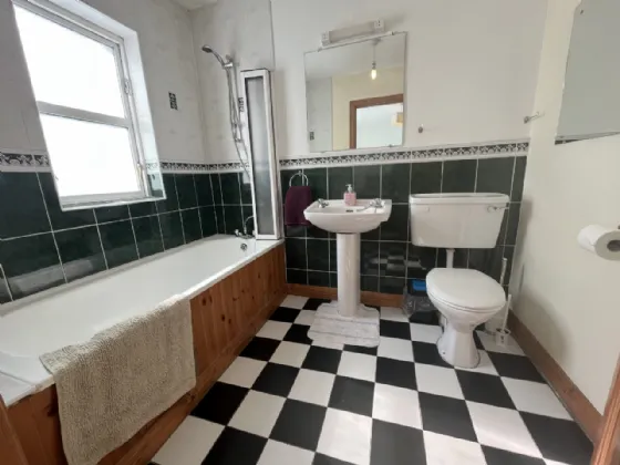 Photo of An Sionnach Rua, Bonnifinglas, Attymass, Ballina, Co Mayo, F26 HR65