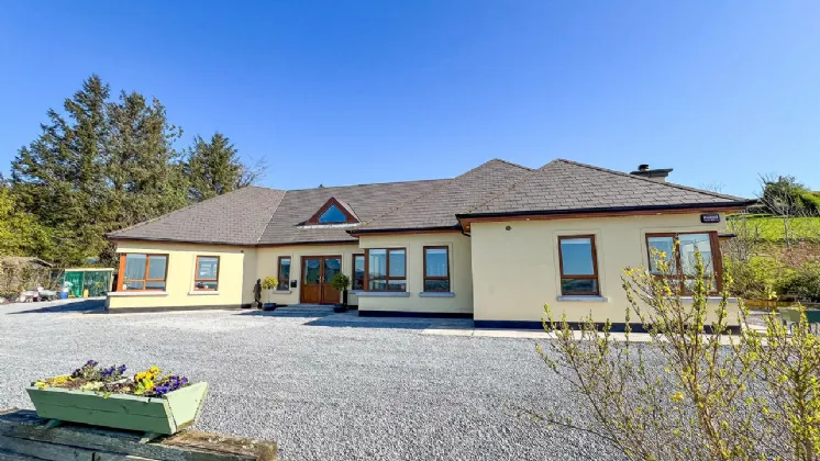 Photo of Clonamery Stables On C. 4.13 Acres, Oldcourt, Inistioge, Co Kilkenny, R95 AR28