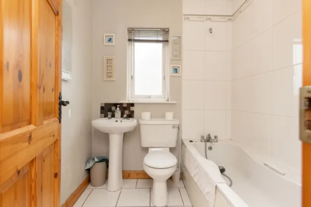 Photo of 19 The Close, Lakepoint, Mullingar, Co. Westmeath, N91 T9Y0