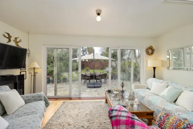 Photo of 12 Seafield, Shankill, Dublin 18, D18 Y277