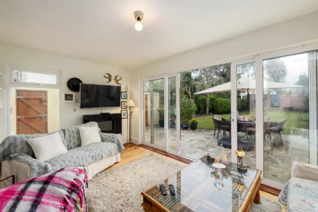 Photo of 12 Seafield, Shankill, Dublin 18, D18 Y277