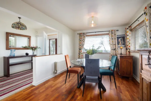 Photo of 12 Seafield, Shankill, Dublin 18, D18 Y277