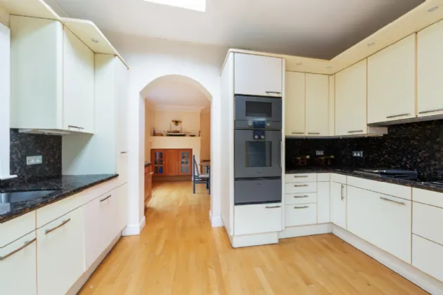 Photo of 27 St Kevin's Park, Dartry, Dublin 6, D06P2H2